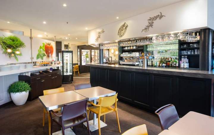 Le bar du restaurant Les Moulins Bleus Laxou